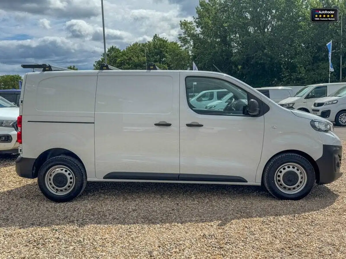 2023-peugeot-expert-15-bluehdi-professional-premium-standard-1000-big-4