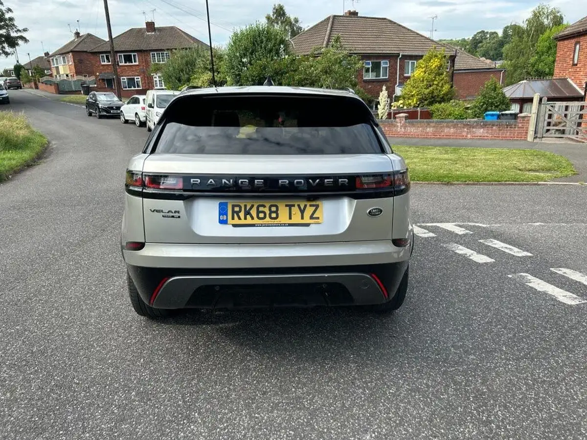 2018-land-rover-range-rover-velar-20-d240-r-dynamic-se-ss-big-5