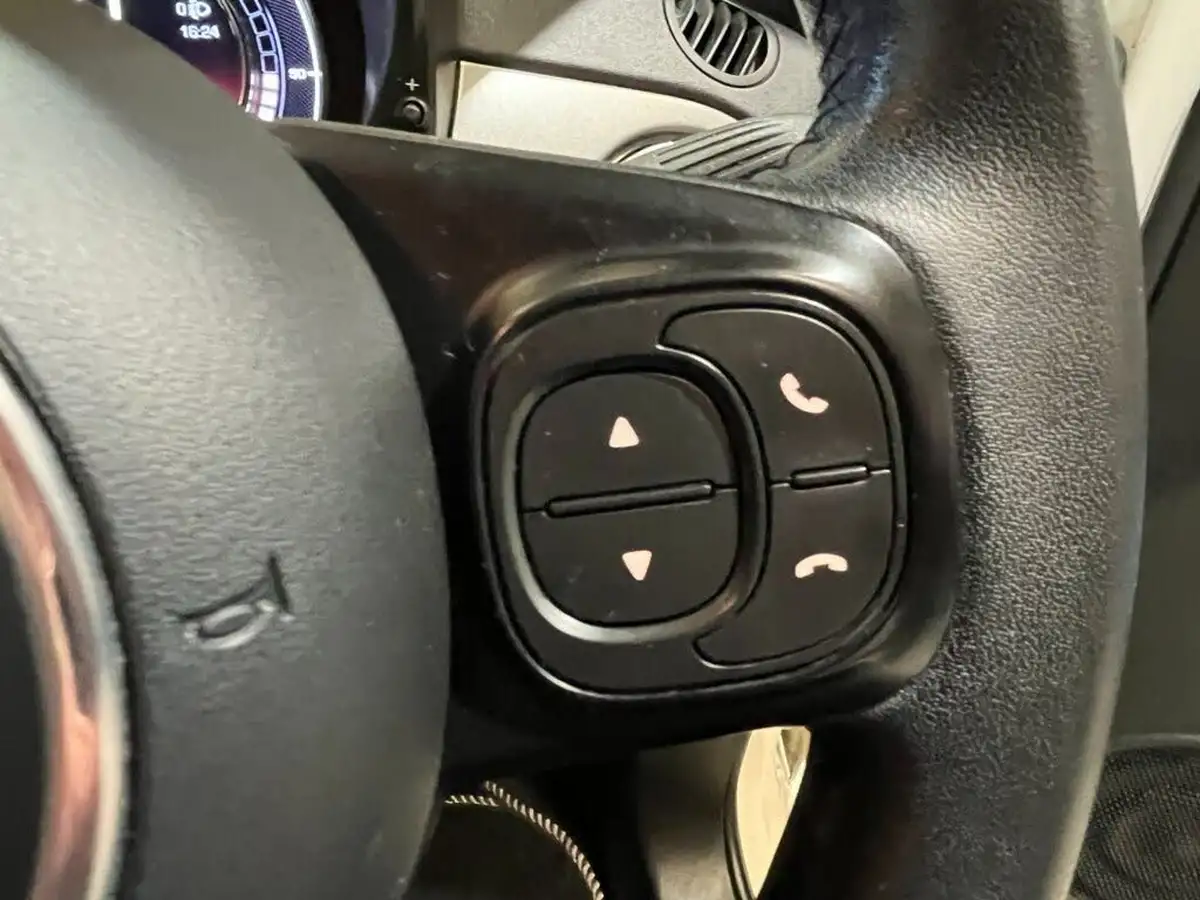 2017-fiat-500-12-s-big-18