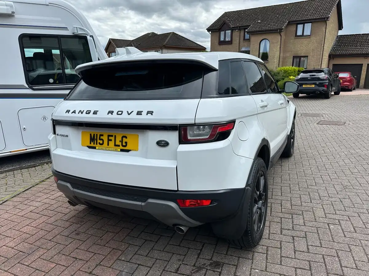 2017-land-rover-range-rover-evoque-20td4-se-tech-hatchback-5d-auto-big-5