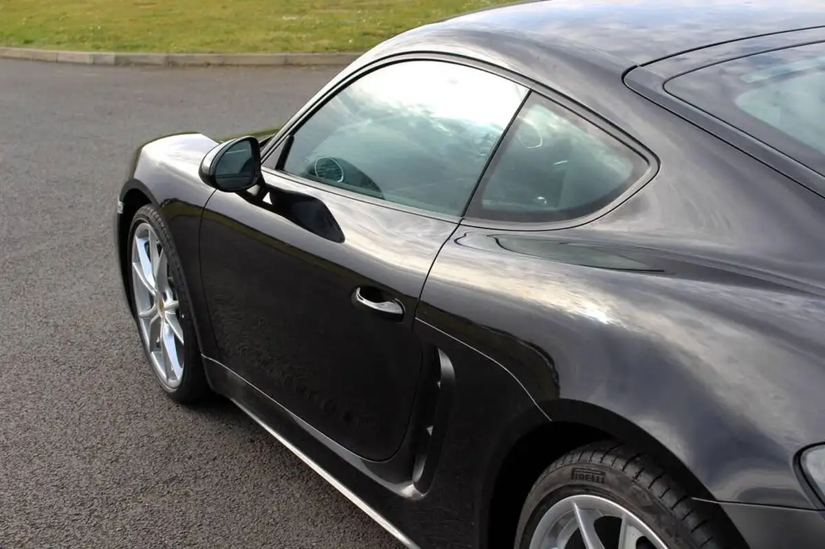 2025-porsche-cayman-718-20-cayman-style-edition-pdk-big-16