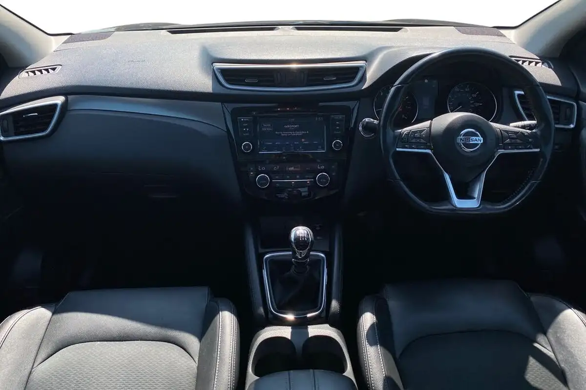 2019-nissan-qashqai-13-dig-t-tekna-140ps-big-10