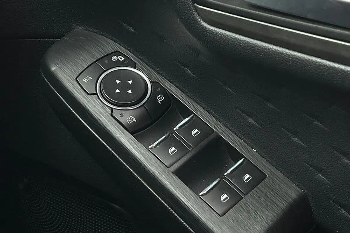 2020-ford-kuga-25t-titanium-first-edition-big-15