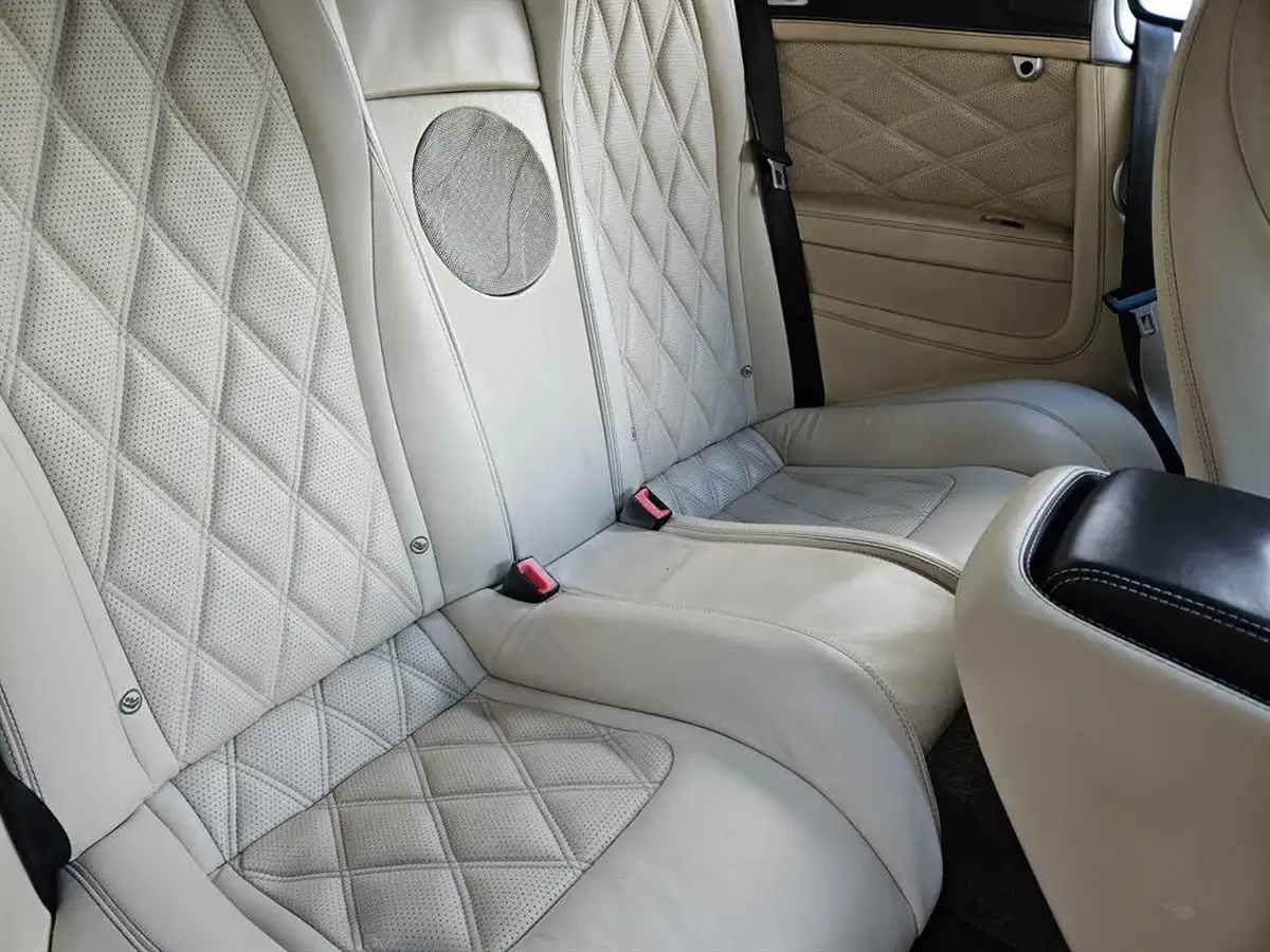 2013-bentley-continental-40-gtc-v8-big-24