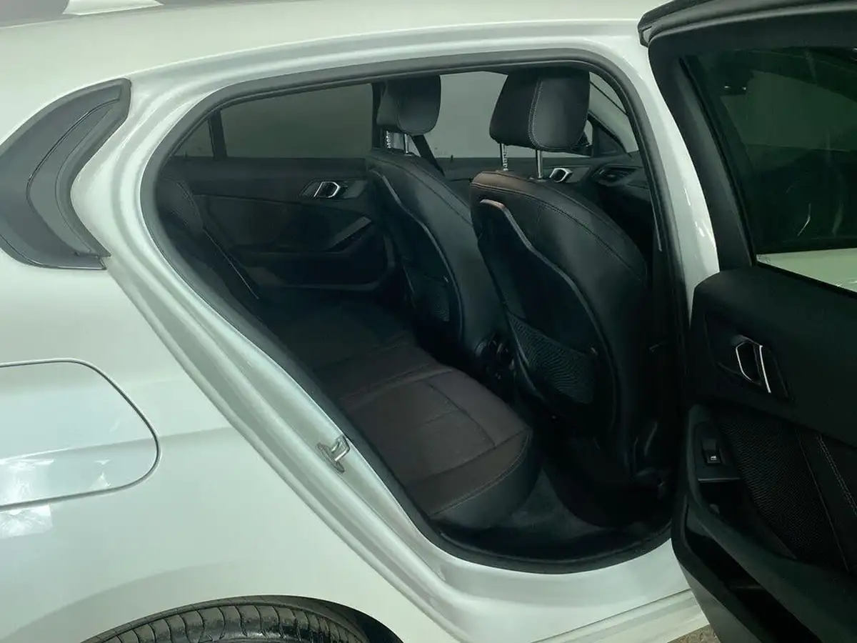 2024-bmw-1-series-15-118i-sport-dct-big-18