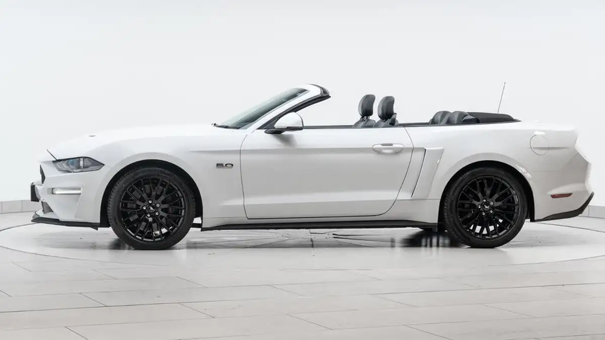 2019-ford-mustang-50-v8-gt-450ps-convertible-big-4