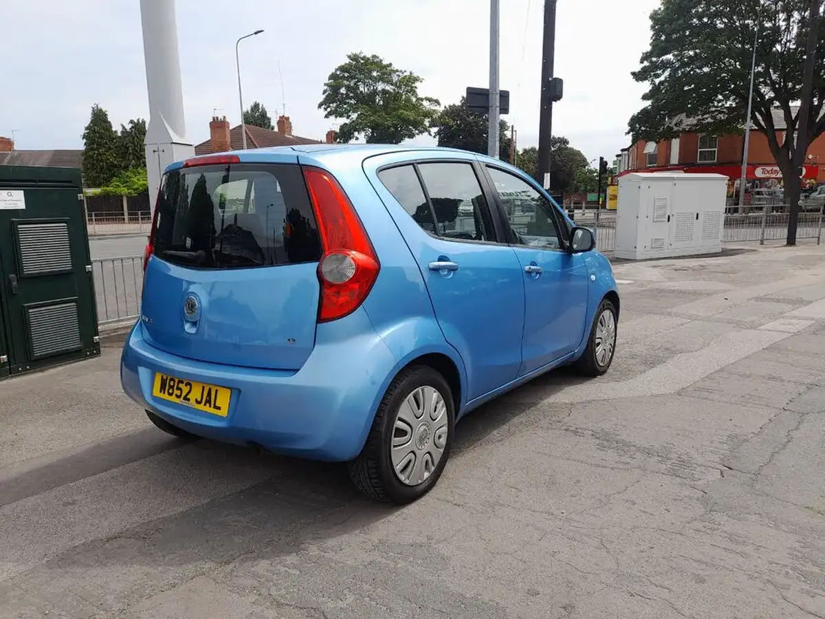 2010-vauxhall-agila-12-s-1242cc-auto-big-2