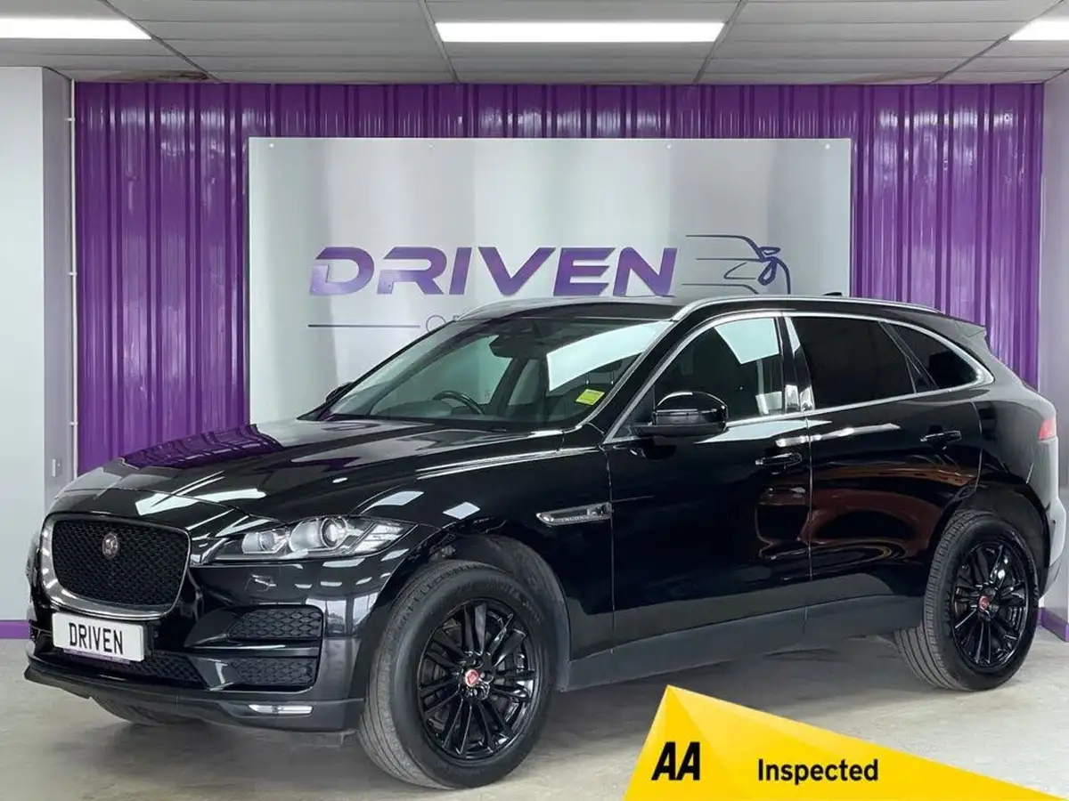 2018-jaguar-f-pace-20-i4d-portfolio-180ps-awd-auto-big-0