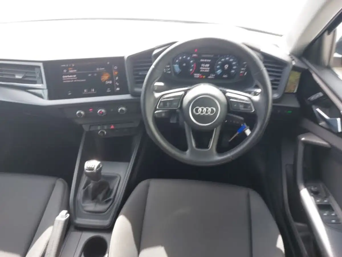 2022-audi-a1-10-30-tfsi-technik-big-6