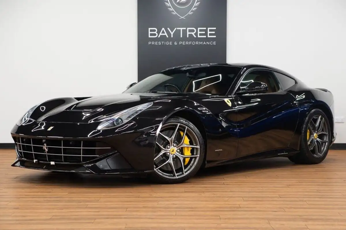2015-ferrari-f12berlinetta-62-big-6