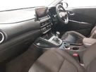 2021-hyundai-kona-10-t-gdi-premium-48-volt-mhev-small-4