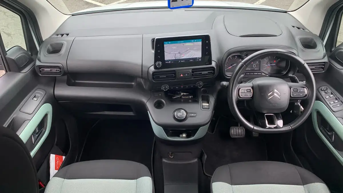 2019-citroen-berlingo-15bluehdi-flair-xl-size-130ps-eat8-big-3