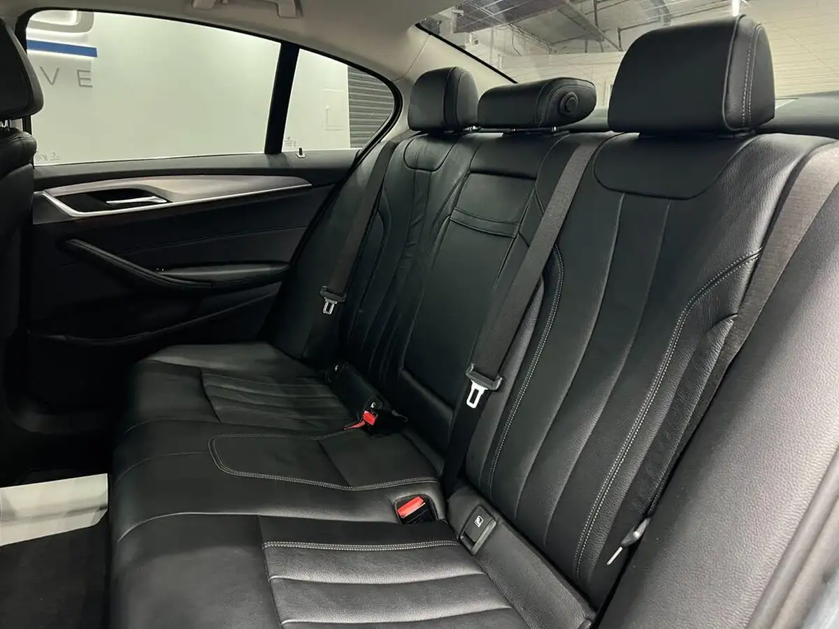 2017-bmw-5-series-20td-520d-se-188bhp-saloon-4d-big-77