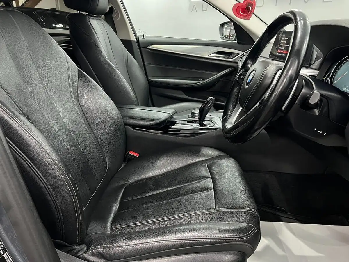 2017-bmw-5-series-20td-520d-se-188bhp-saloon-4d-big-29