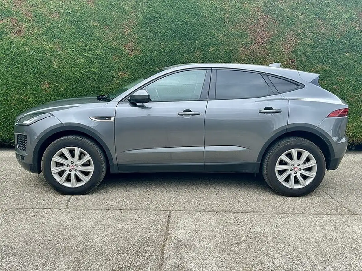2018-jaguar-e-pace-20-i4-s-ss-big-5