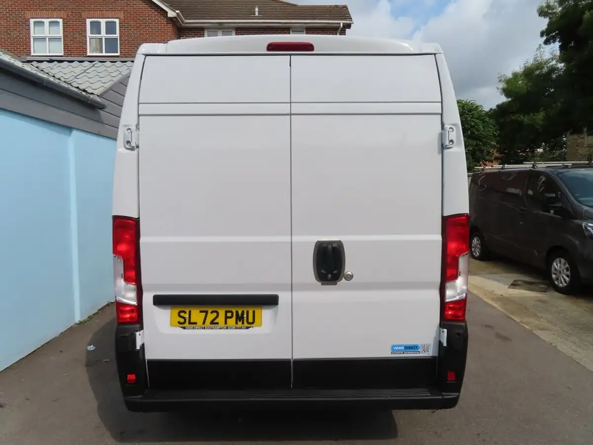 2022-vauxhall-movano-22cdti-l2-h2-3500-dynamic-big-17