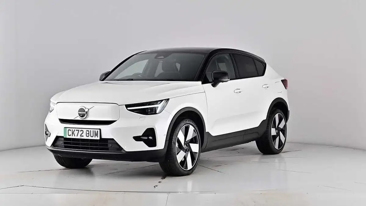 2022-volvo-c40-e-twin-recharge-pro-big-56