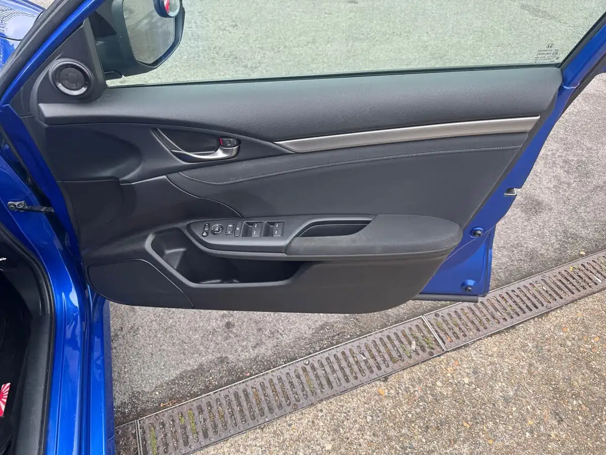 2018-honda-civic-10-vtec-turbo-sr-129ps-hatchback-5d-cvt-big-41