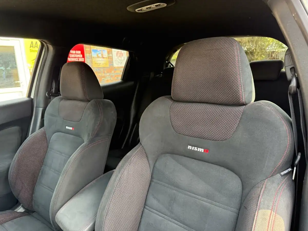 2015-nissan-juke-16-nismo-rs-218ps-big-32