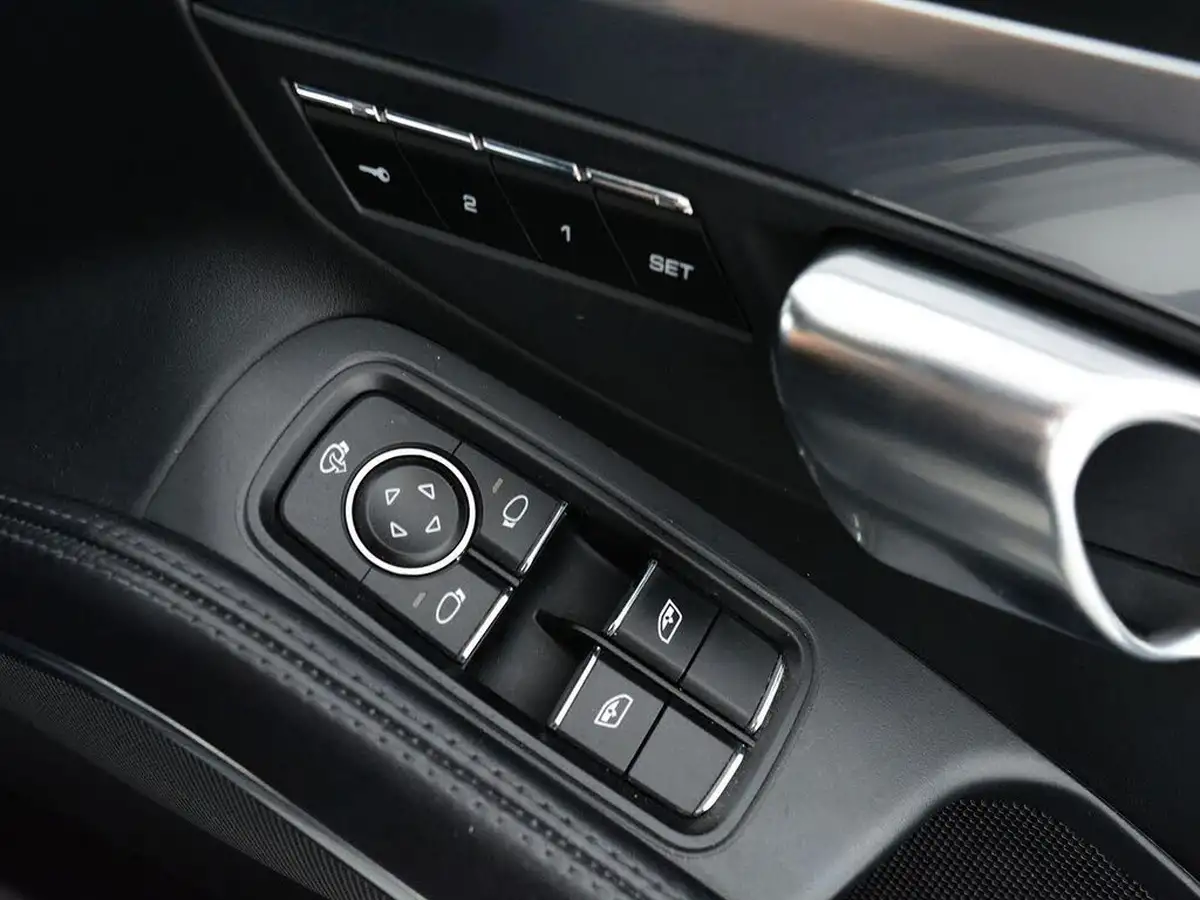 2014-porsche-cayman-s-34-pdk-big-18