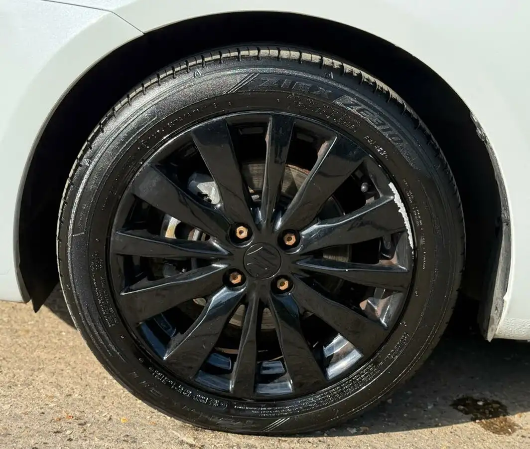2011-suzuki-swift-12-sz4-5d-auto-big-39