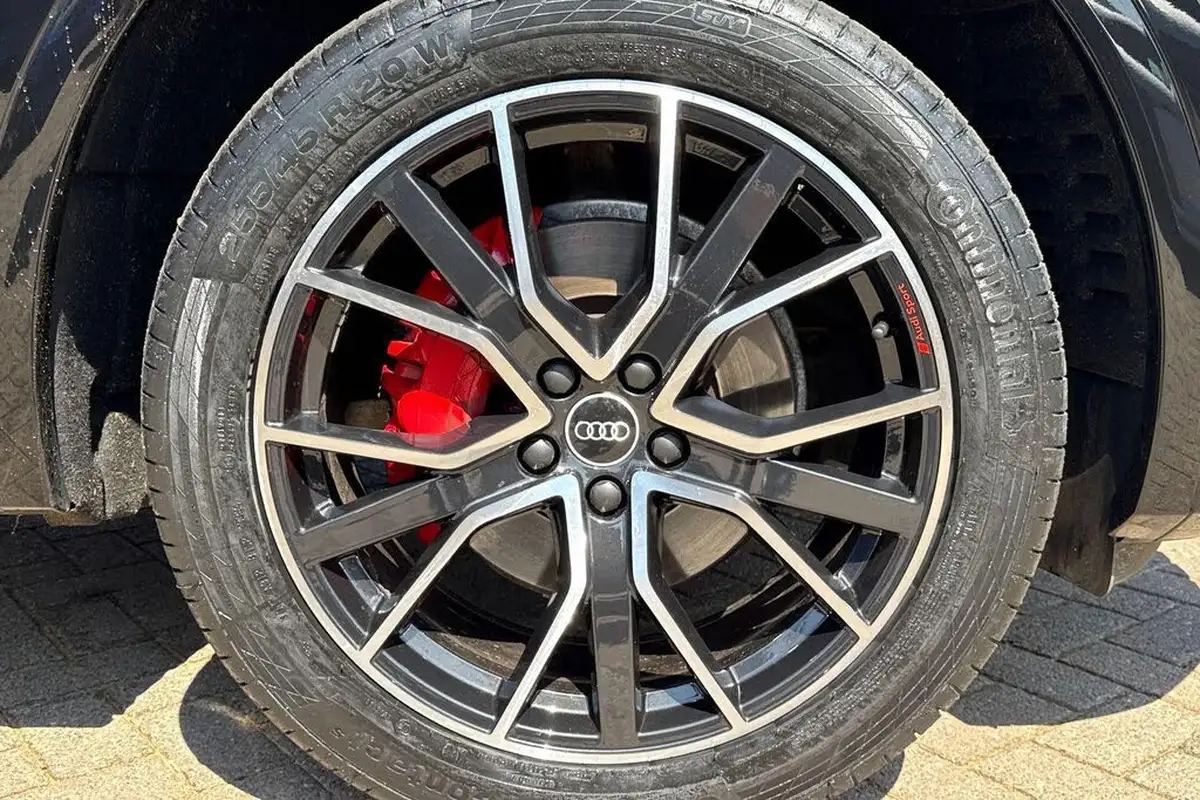 2022-audi-q5-20-45-tfsi-edition-1-sportback-big-7