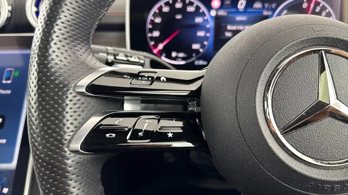 2022-mercedes-benz-c-class-big-19