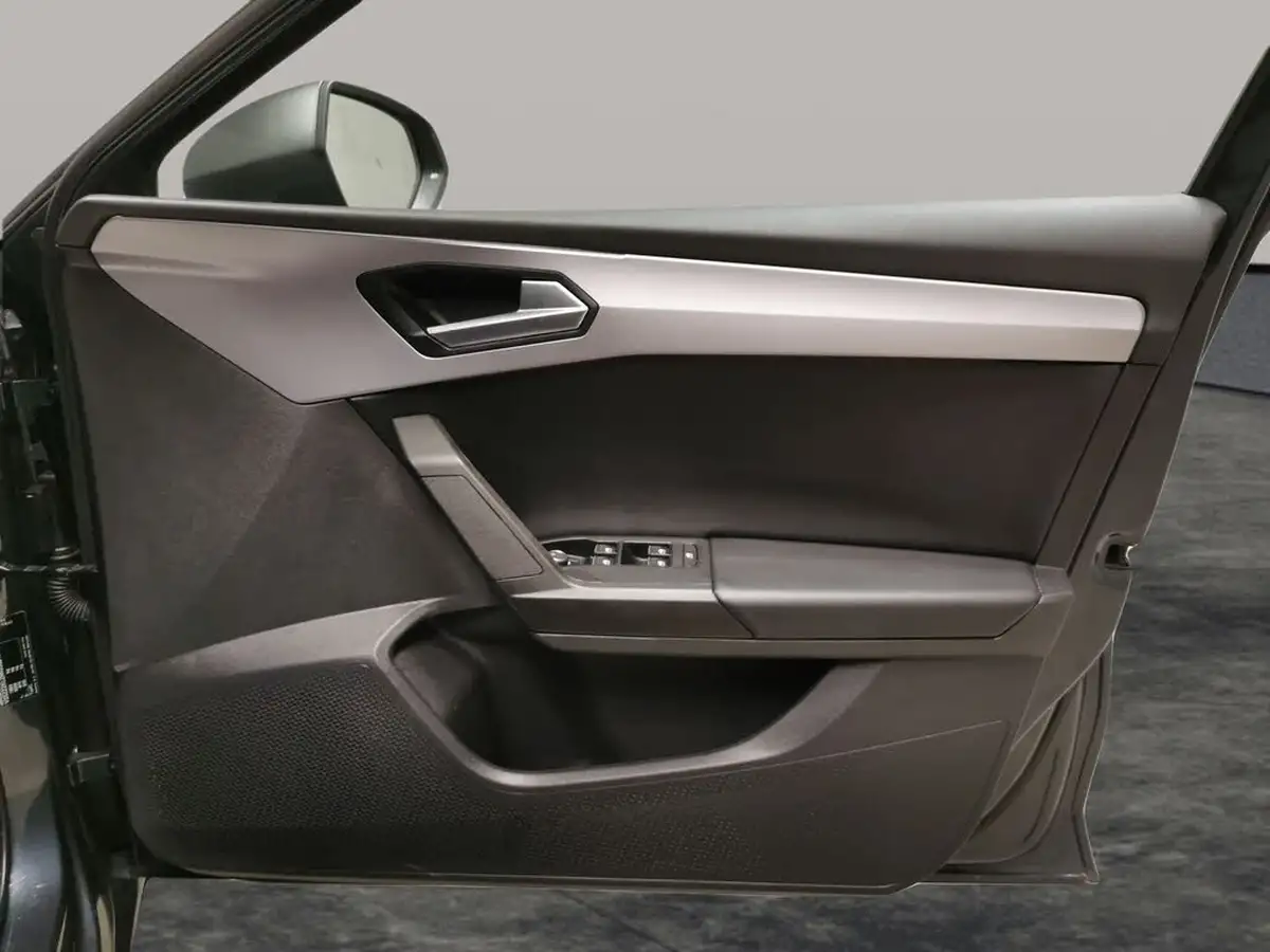 2021-seat-leon-15-tsi-evo-fr-130ps-hatchback-big-38