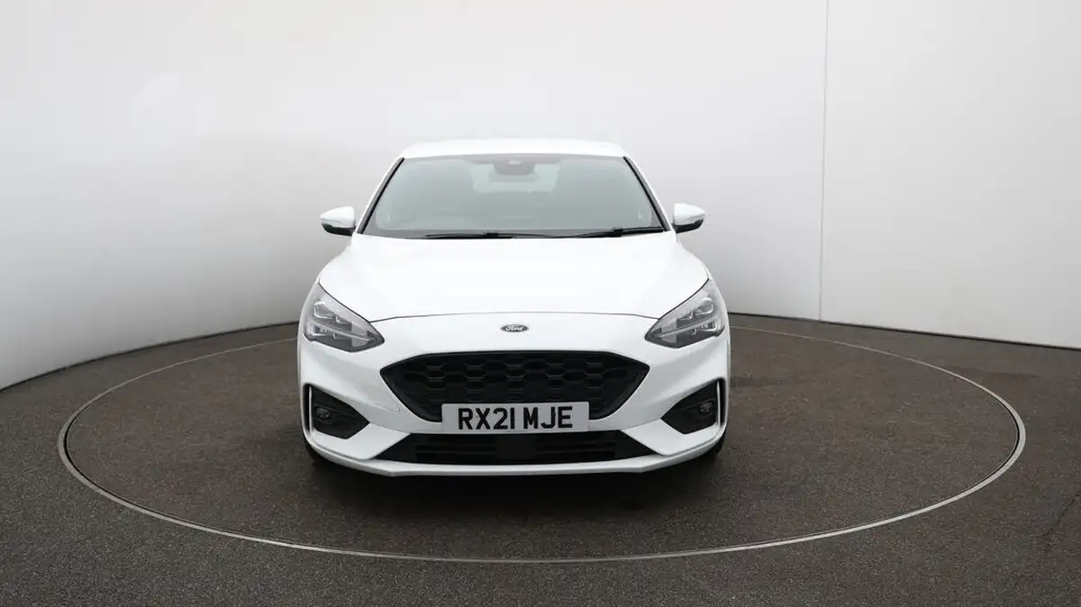 2020-ford-focus-20-st-line-x-hatchback-big-19
