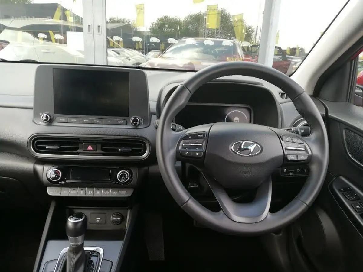 2022-hyundai-kona-16-gdi-se-connect-big-6