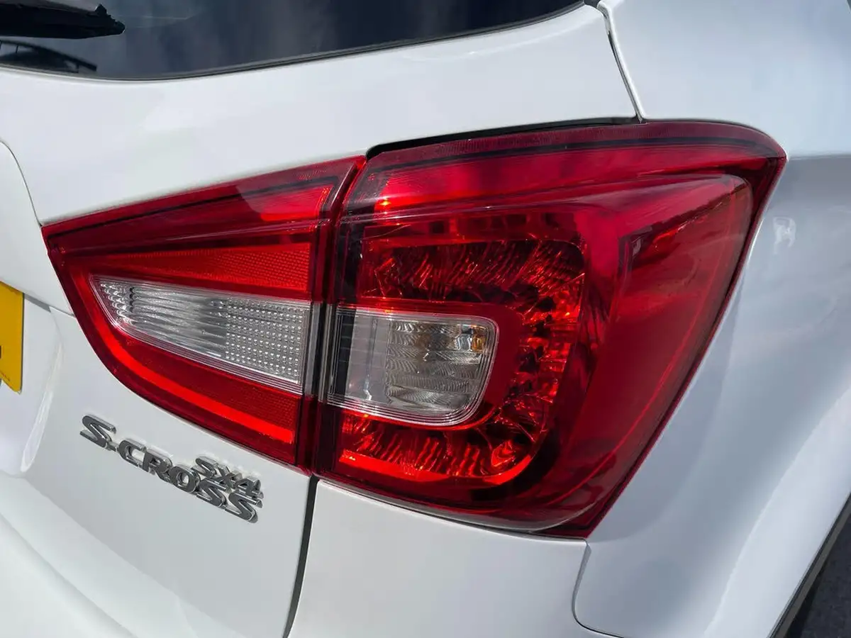 2018-suzuki-s-cross-10-boosterjet-sz-t-110ps-988cc-big-52