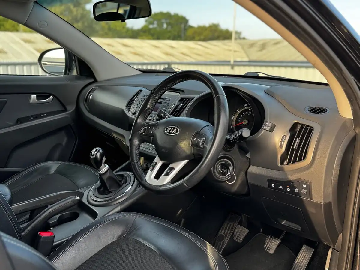 2011-kia-sportage-17td-2-big-14