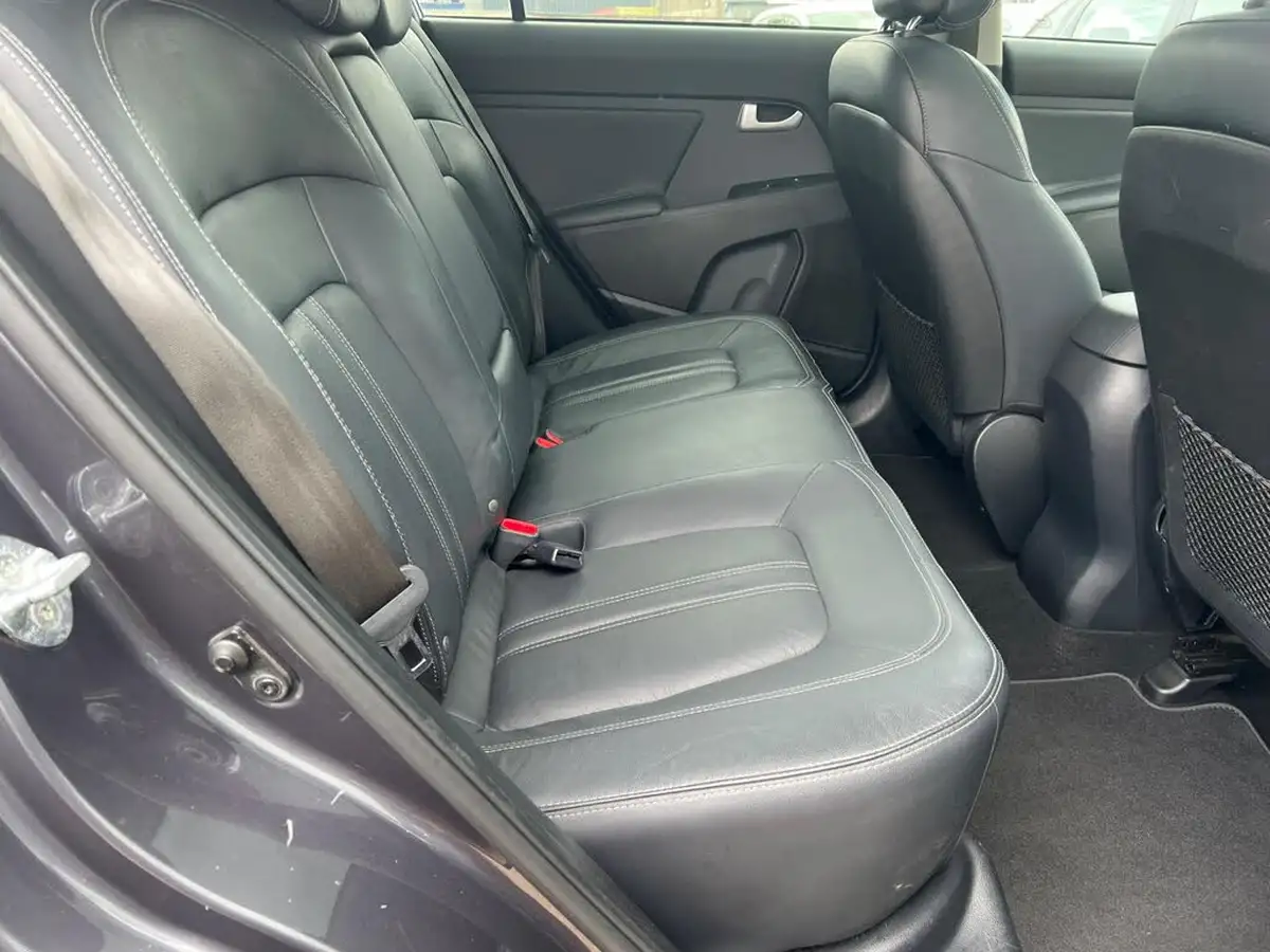 2014-kia-sportage-17-crdi-3-sat-nav-big-13