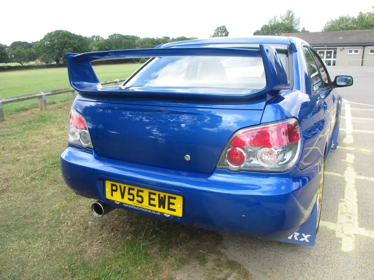 2005-subaru-impreza-25-wrx-saloon-4d-big-6