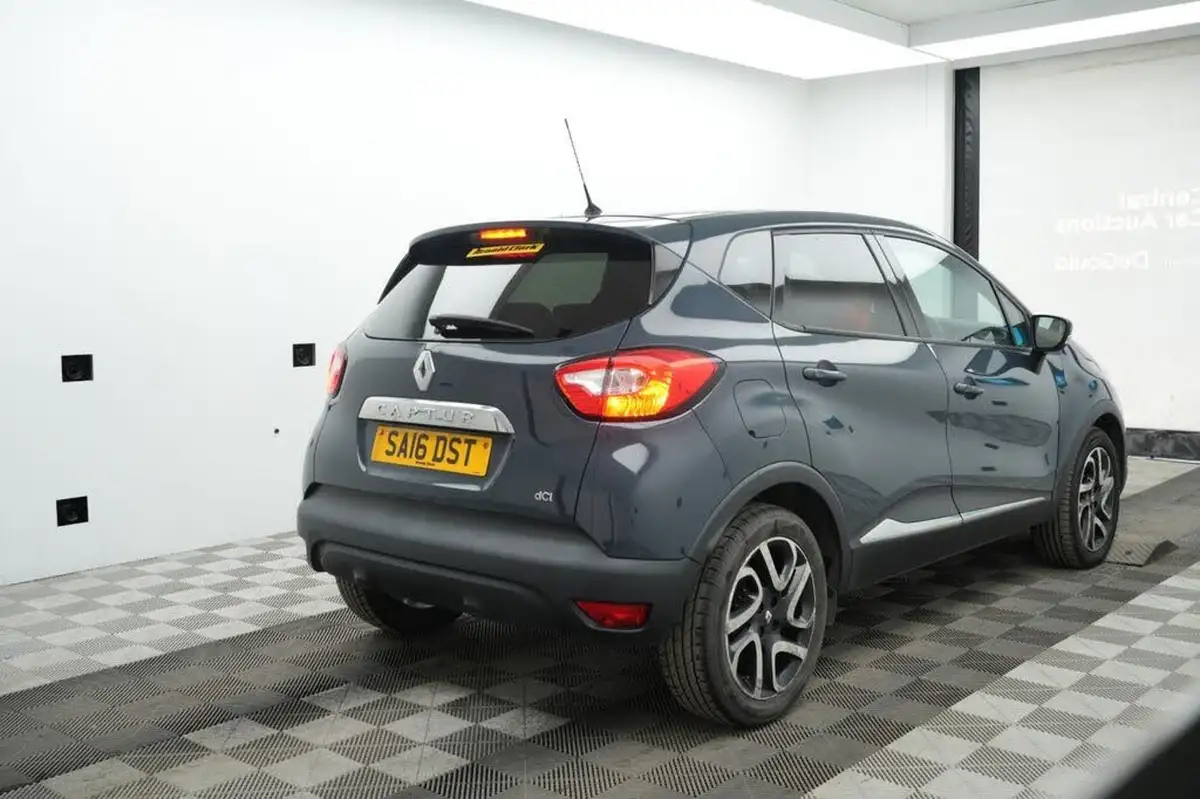 2016-renault-captur-15dci-dynamique-s-nav-110bhp-energy-ss-big-6