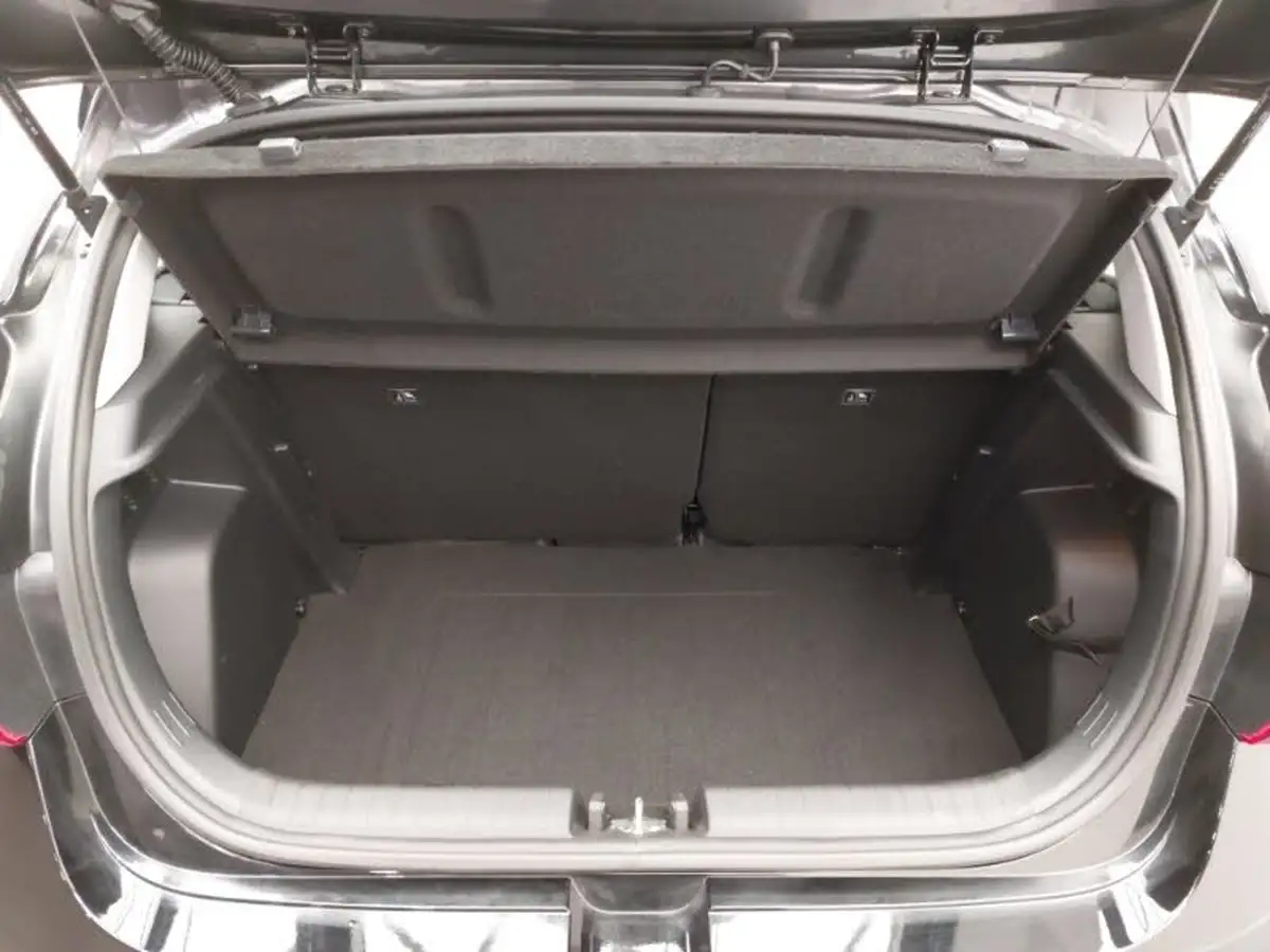 2021-hyundai-i20-10-t-gdi-element-big-7