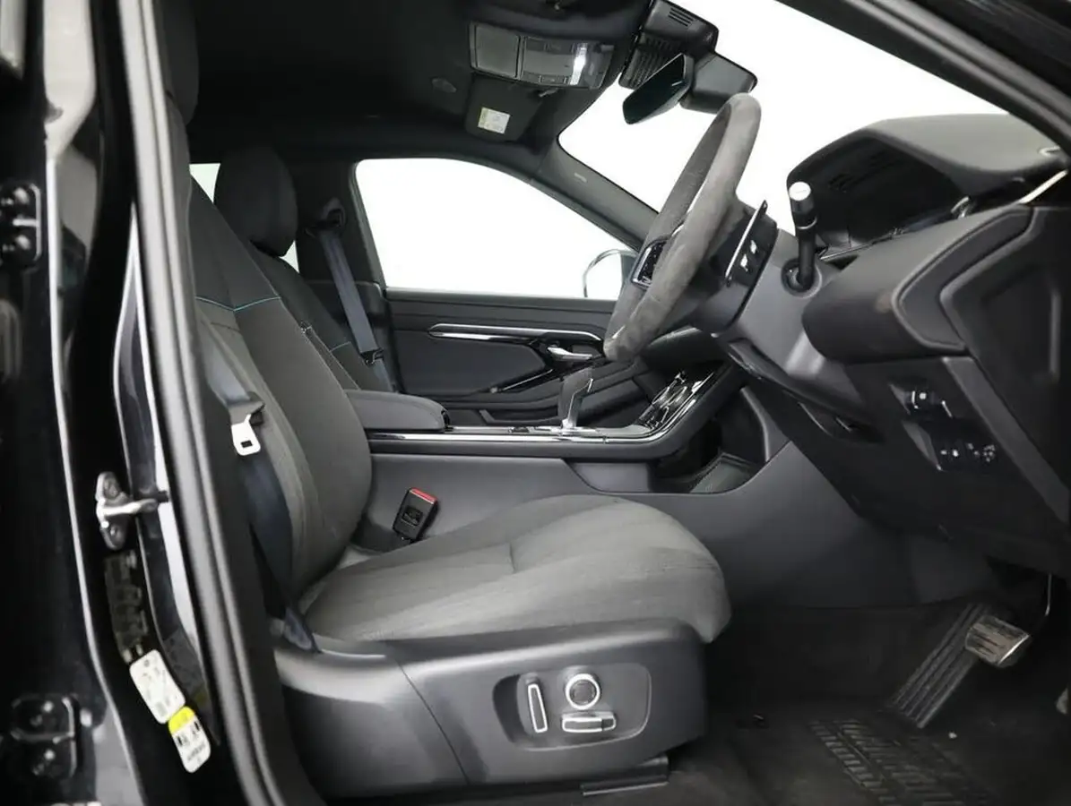 2022-land-rover-range-rover-evoque-15-p300e-r-dynamic-s-big-19