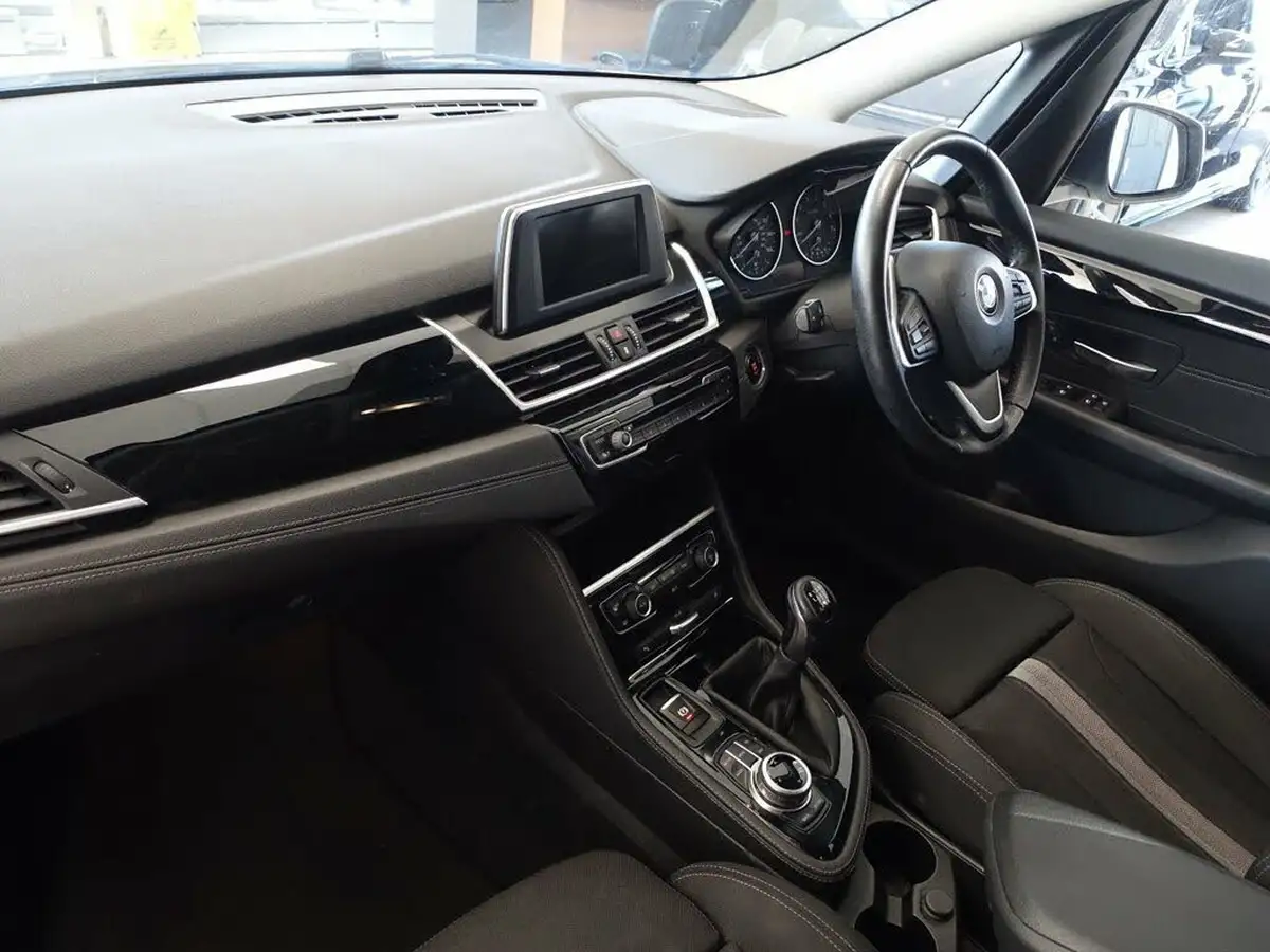 2017-bmw-2-series-15-218i-sport-136bhp-gran-tourer-5d-big-12