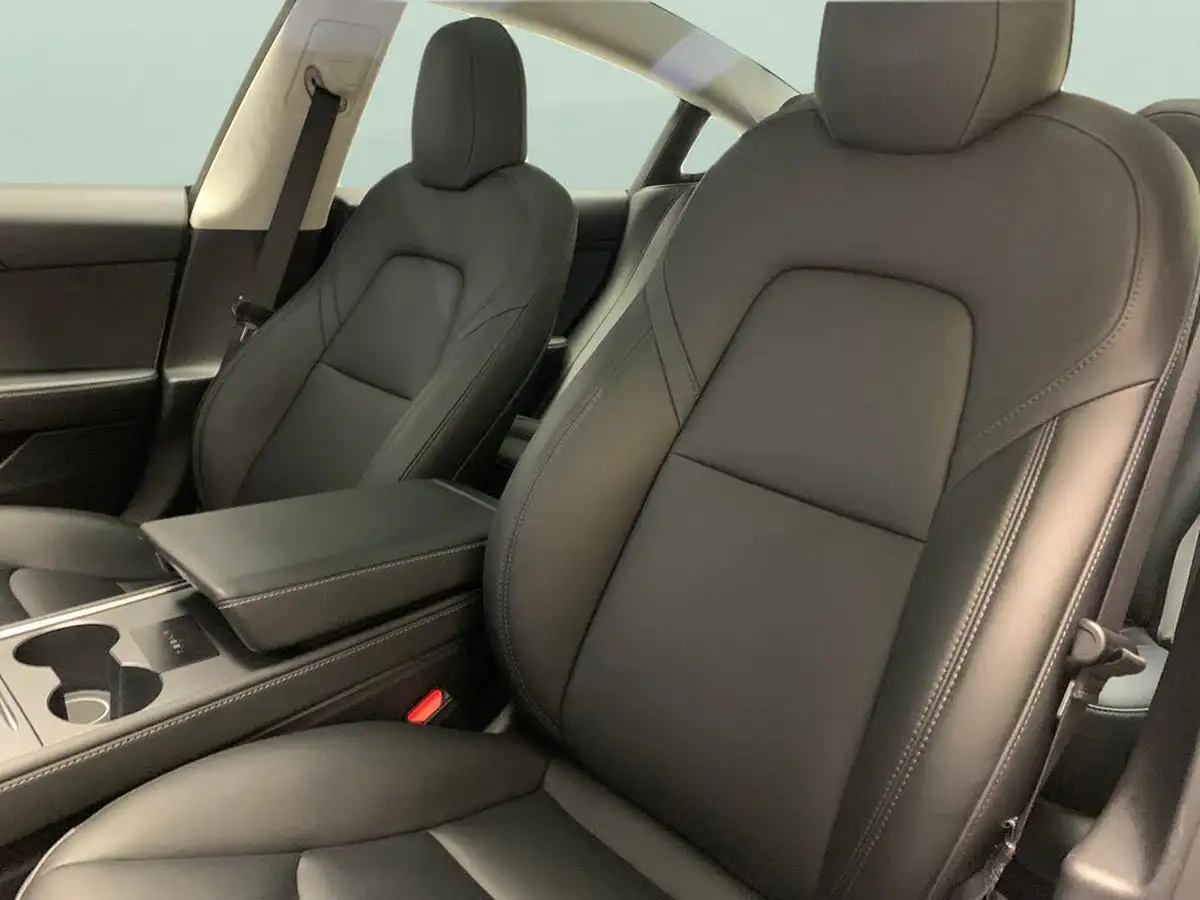 2023-tesla-model-3-e-performance-big-7