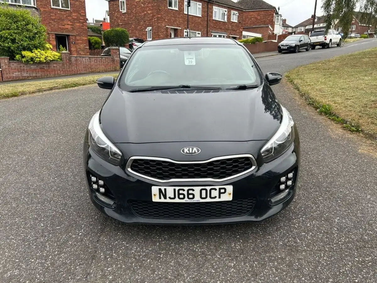 2016-kia-pro-ceed-16crdi-gt-line-big-4