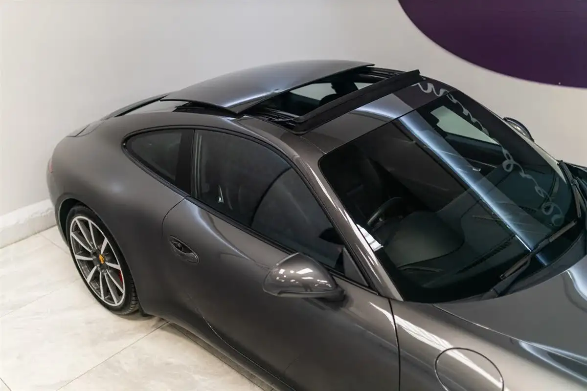 2012-porsche-911-38-carrera-s-400bhp-coupe-big-11