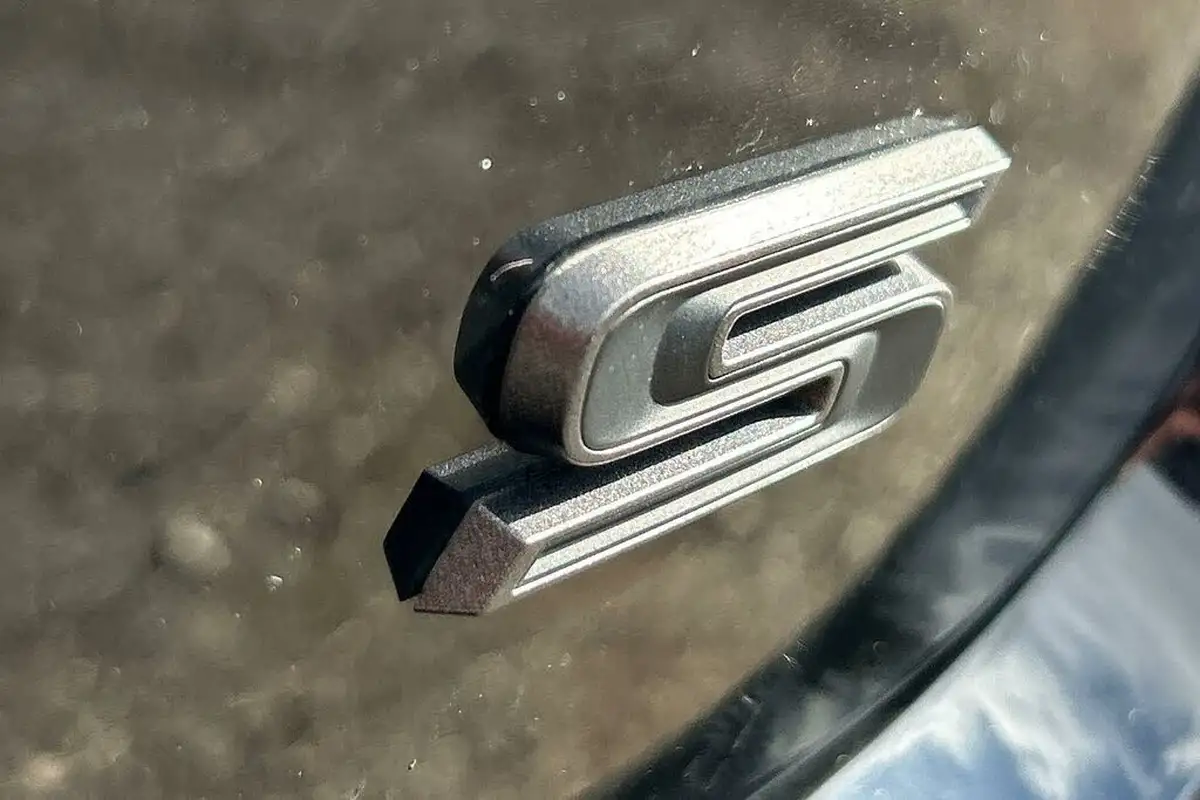 2022-jeep-compass-13-gse-s-big-25