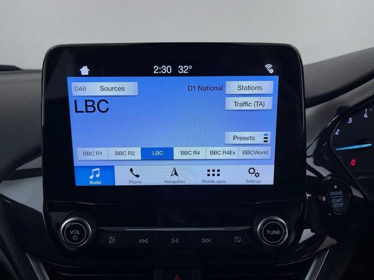 2018-ford-fiesta-10t-st-line-100ps-3d-big-38