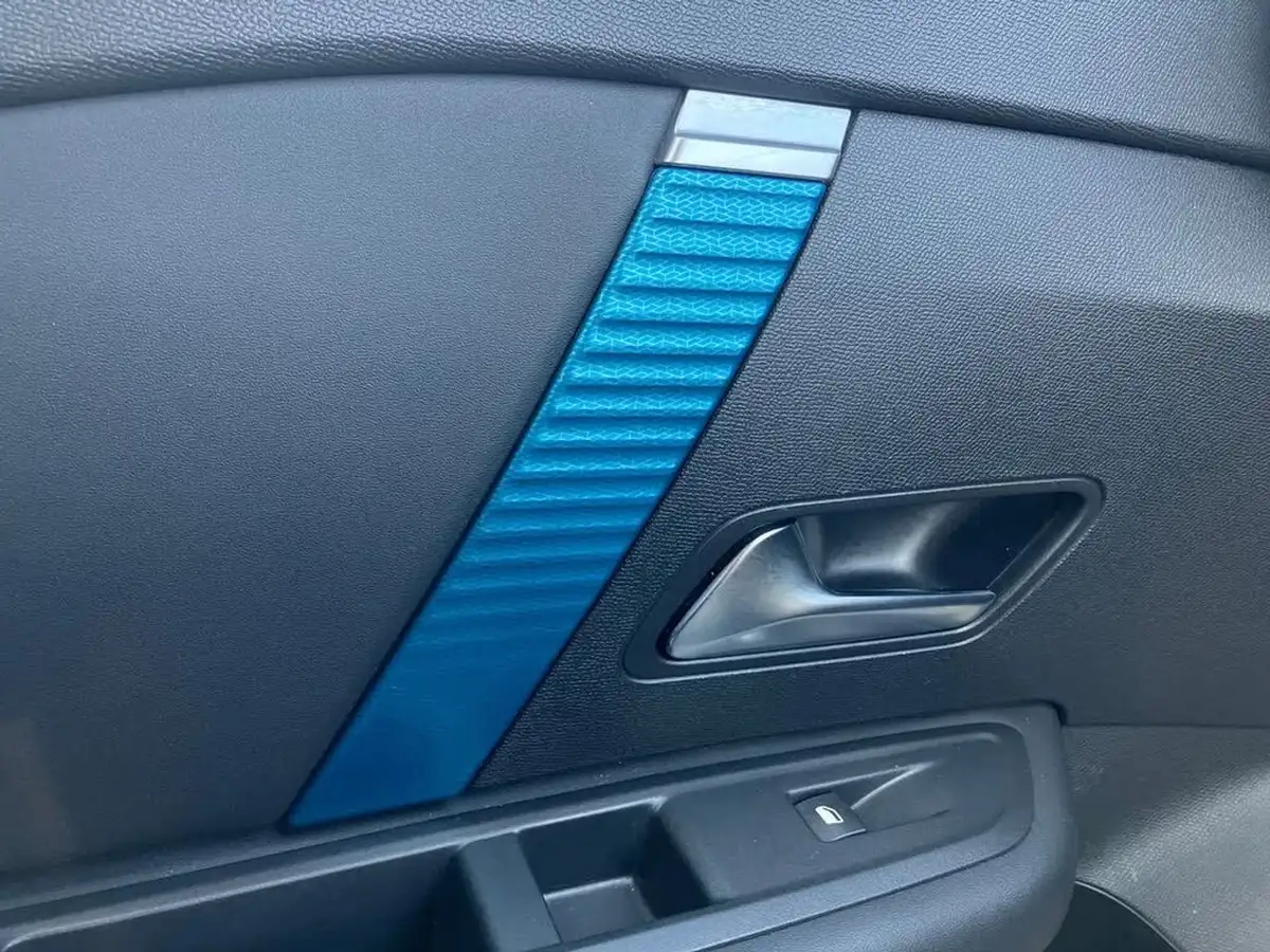 2022-citroen-c4-e-shine-plus-big-36