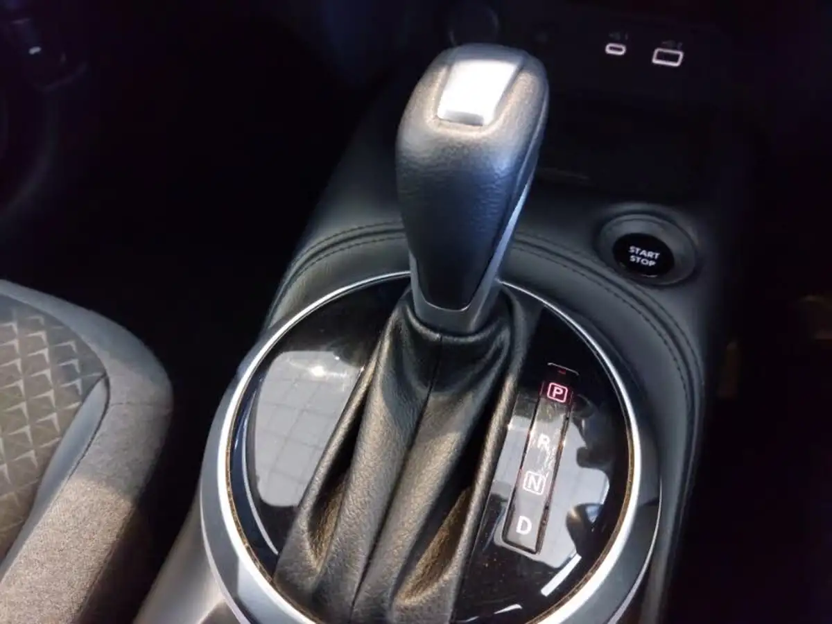 2024-nissan-juke-16-hybrid-n-connecta-big-15