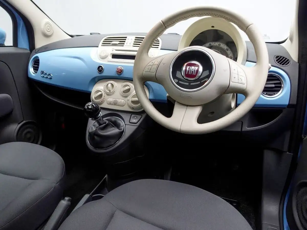 2014-fiat-500-12-lounge-big-18