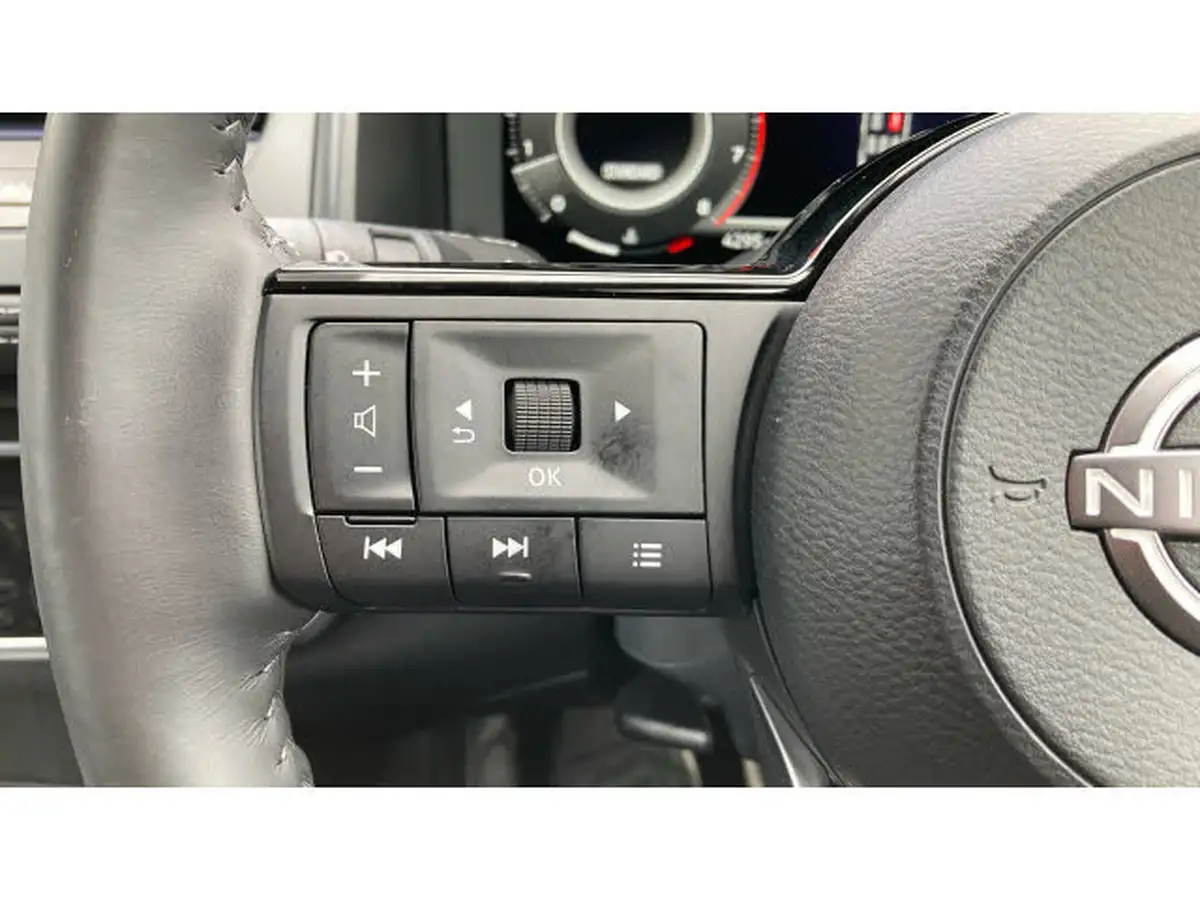 2024-nissan-qashqai-13-dig-t-n-connecta-140ps-mild-hybrid-big-30