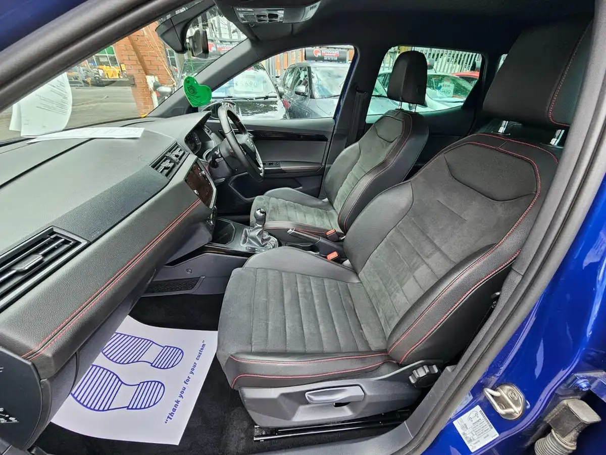 2018-seat-arona-16tdi-fr-sport-big-31