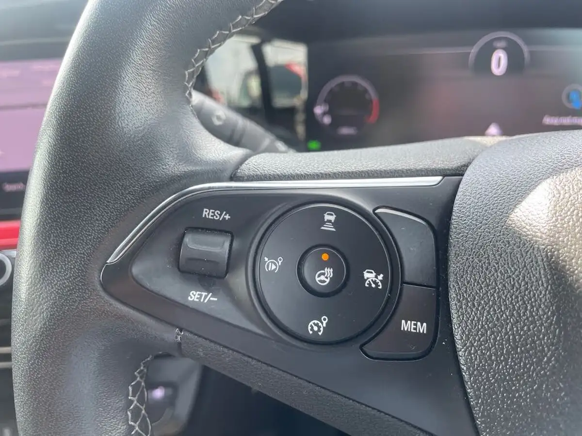 2021-vauxhall-mokka-12-sri-nav-premium-100ps-big-22