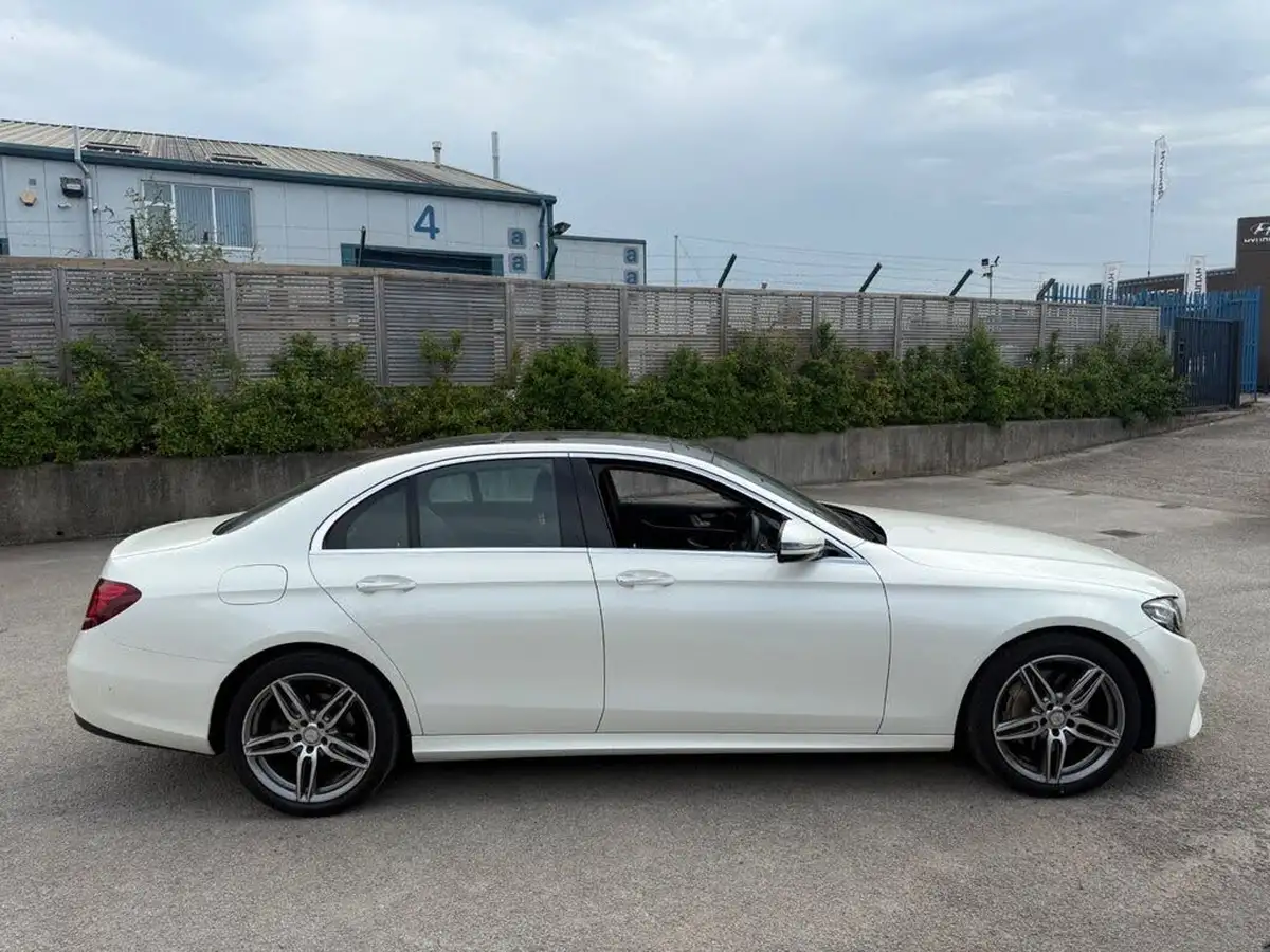 2016-mercedes-benz-e-class-20d-e220d-amg-line-premiumss-saloon-4d-big-8